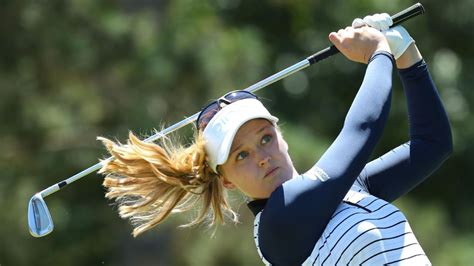 Pederson uses a fast start to a 65 and a 2-shot lead on LPGA Tour